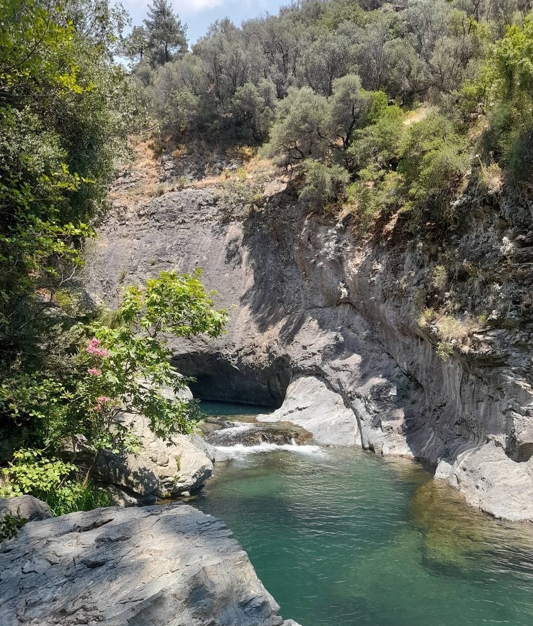 Ba De Irmen Waterfall M Hl Creek Stone Bridge