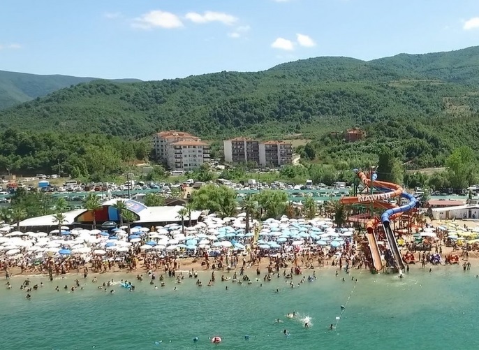 Mawish Beach (maviş Beach)